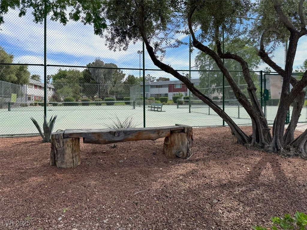 Las Vegas, Nevada 89121, United States, 2 Bedrooms Bedrooms, ,2 BathroomsBathrooms,Residential,Active,199472