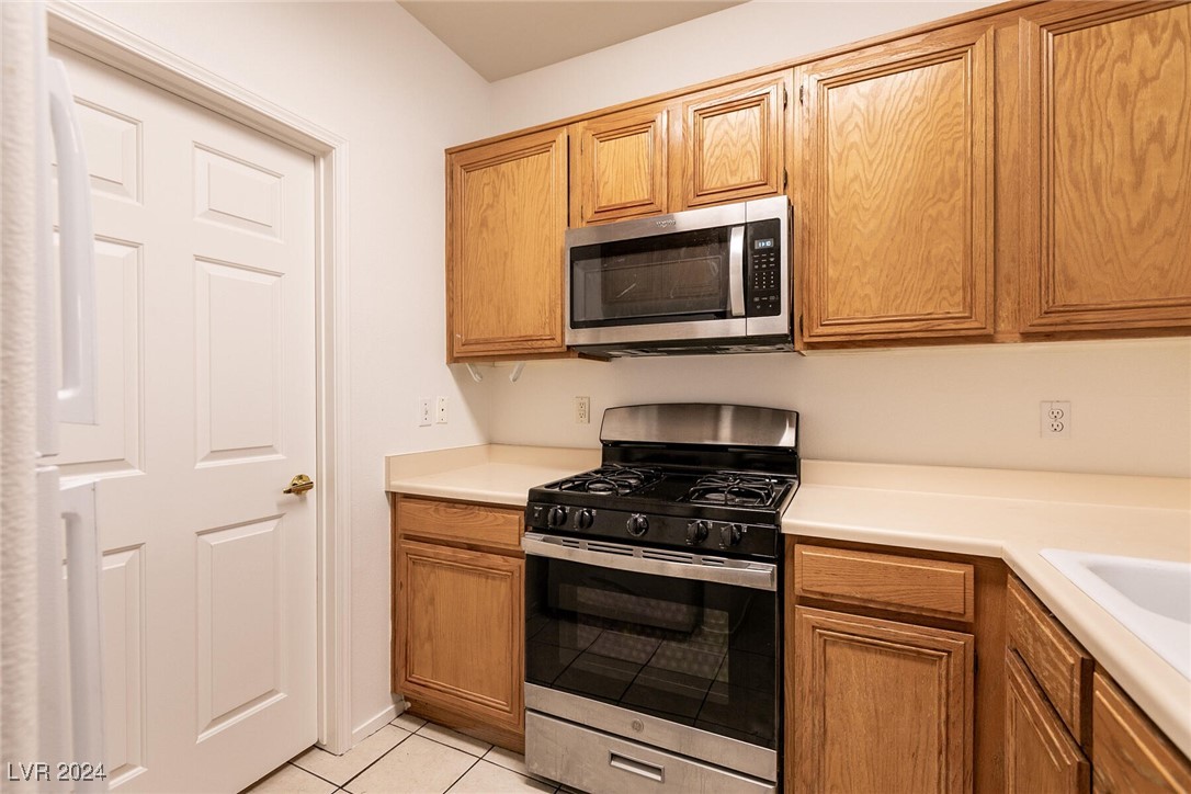 Las Vegas, Nevada 89113, United States, 1 Bedroom Bedrooms, ,1 BathroomBathrooms,Residential,Active,25921