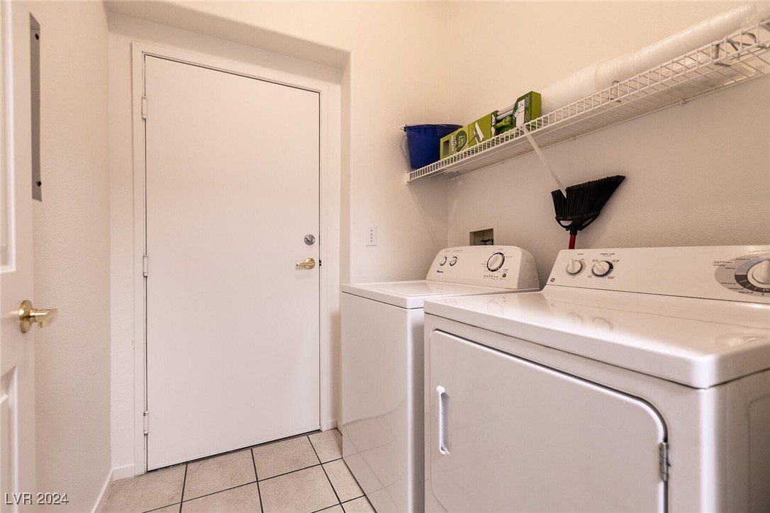 Las Vegas, Nevada 89113, United States, 1 Bedroom Bedrooms, ,1 BathroomBathrooms,Residential,Active,25921