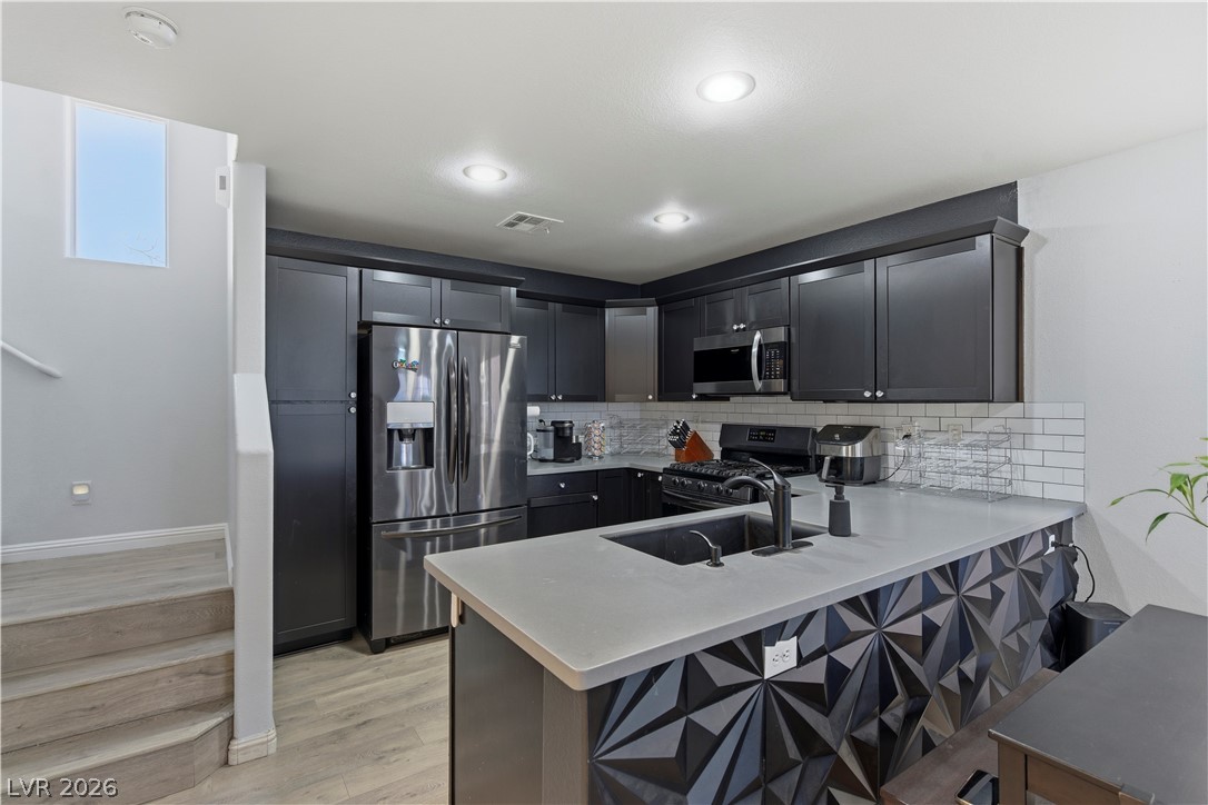 10385 Midnight Iris Street