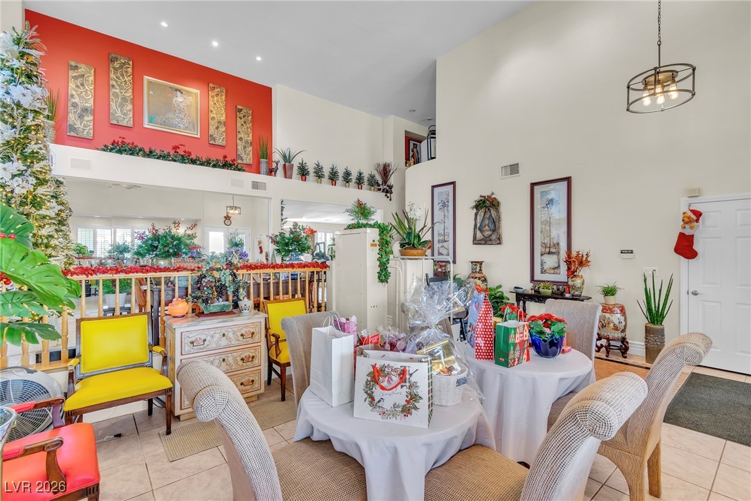 6681 Blue Sapphire Avenue