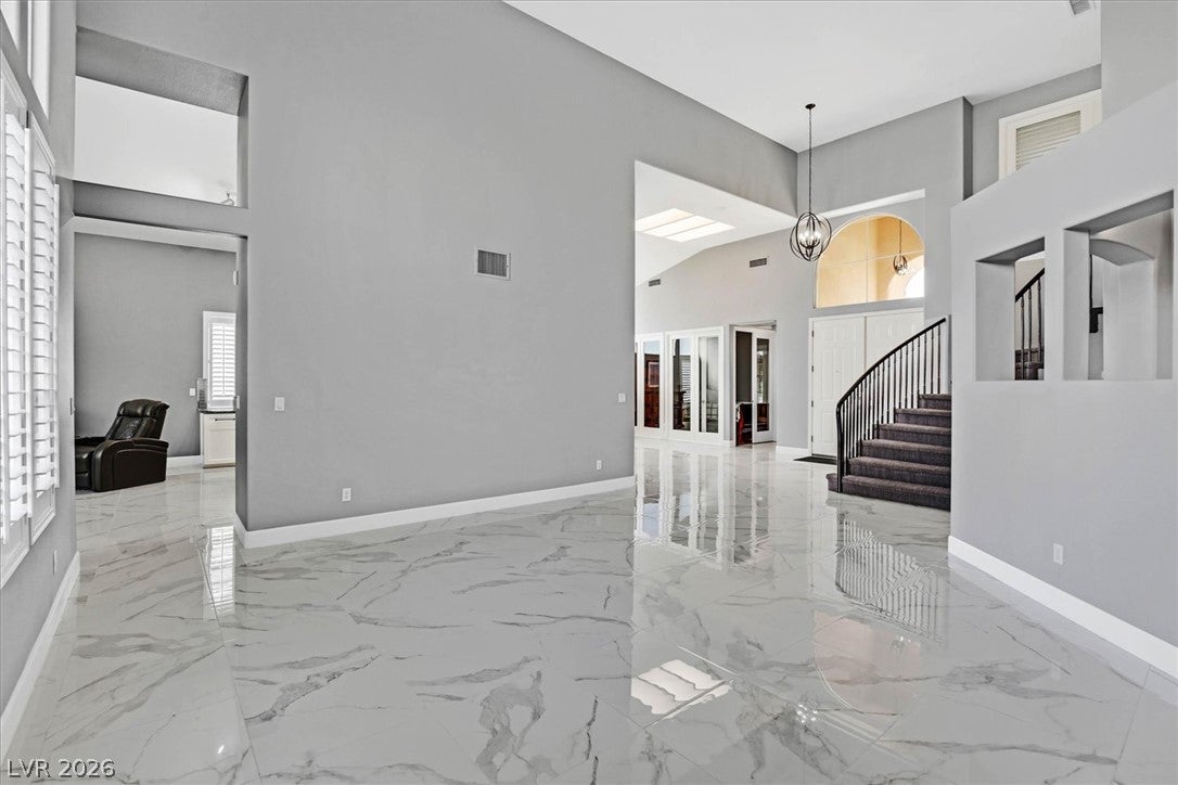2077 Jupiter Hills Lane