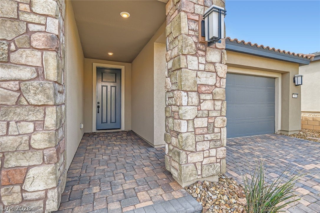 58 Sun Lily Lane