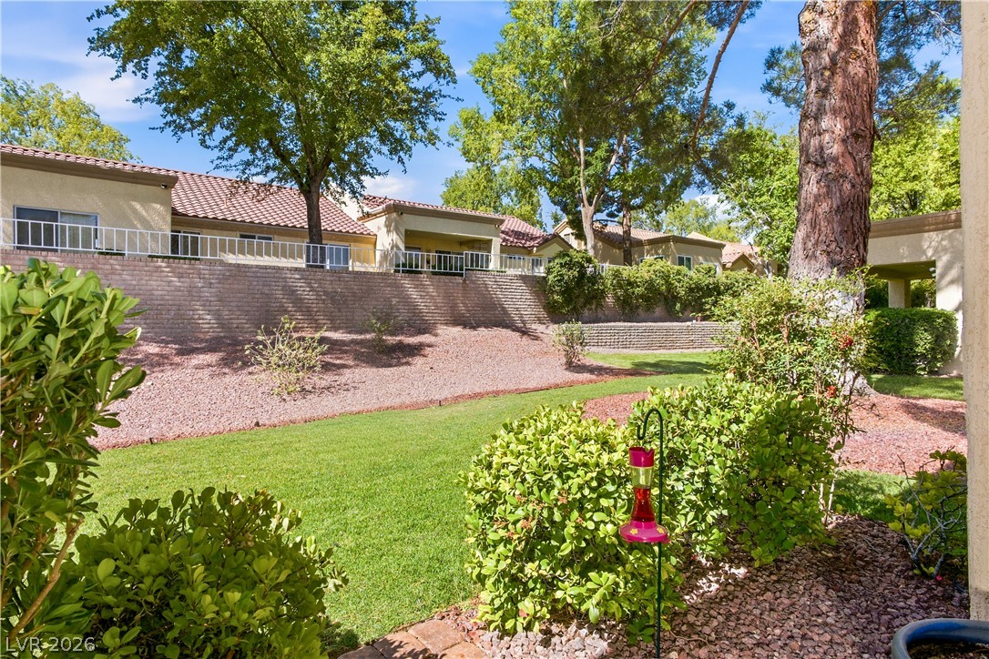 8929 Mountain Gate Drive