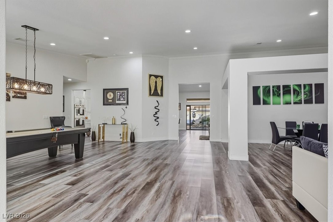 7400 Bisonwood Avenue