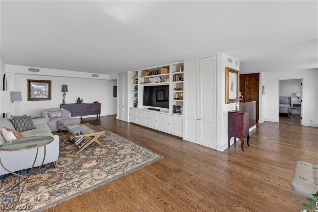 3111 Bel Air Drive 7D