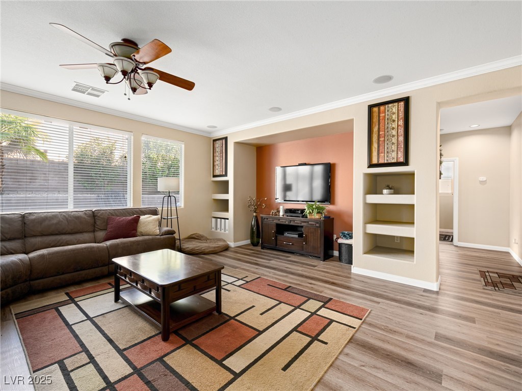 334 Shimmering Moon Street, Henderson, Nevada image 5