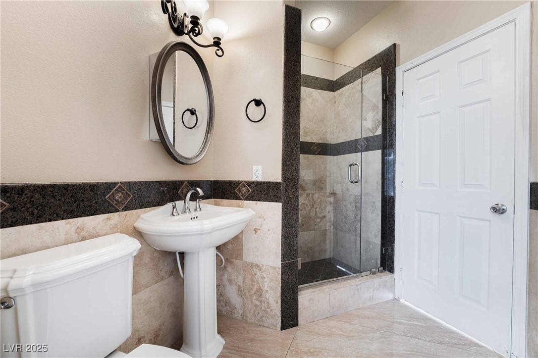 Las Vegas, Nevada 89147, United States, 5 Bedrooms Bedrooms, ,3 BathroomsBathrooms,Residential,Active,205119