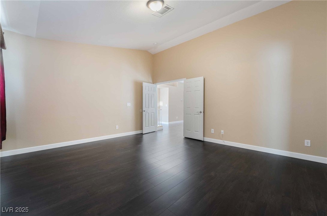 Las Vegas, Nevada 89147, United States, 5 Bedrooms Bedrooms, ,3 BathroomsBathrooms,Residential,Active,205119