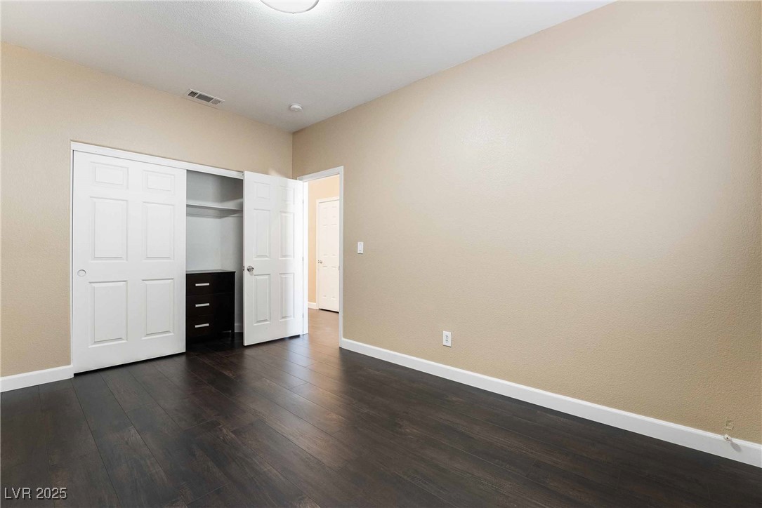 Las Vegas, Nevada 89147, United States, 5 Bedrooms Bedrooms, ,3 BathroomsBathrooms,Residential,Active,205119