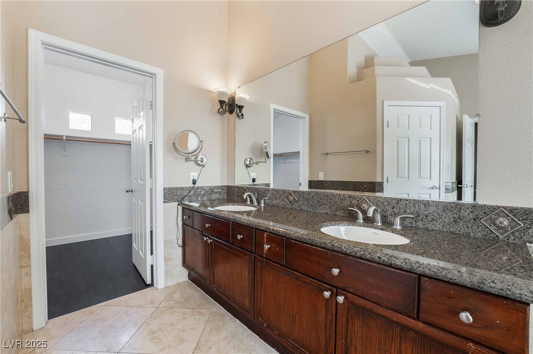 Las Vegas, Nevada 89147, United States, 5 Bedrooms Bedrooms, ,3 BathroomsBathrooms,Residential,Active,205119