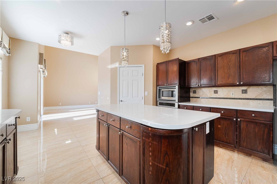 Las Vegas, Nevada 89147, United States, 5 Bedrooms Bedrooms, ,3 BathroomsBathrooms,Residential,Active,205119