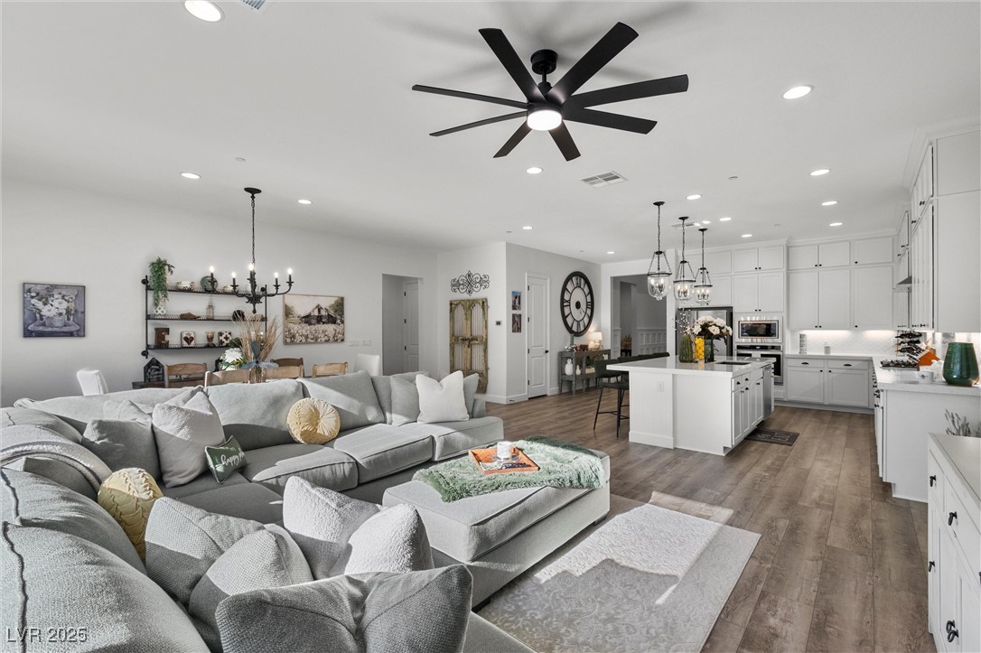 8705 Fordster Street, Las Vegas, Nevada image 12