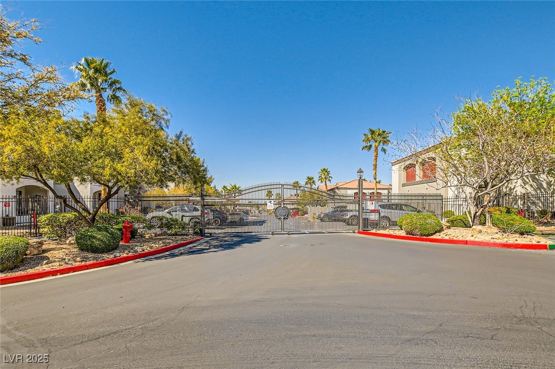 950 Seven Hills Drive #814, Henderson, Nevada image 3