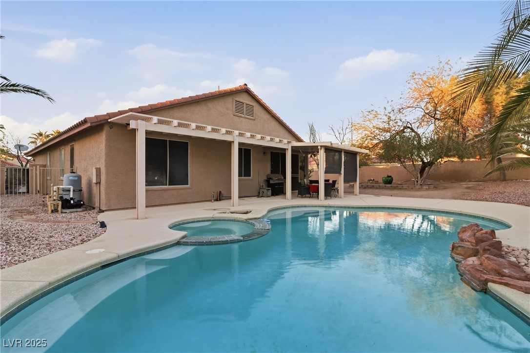 2973 Scenic Valley Way