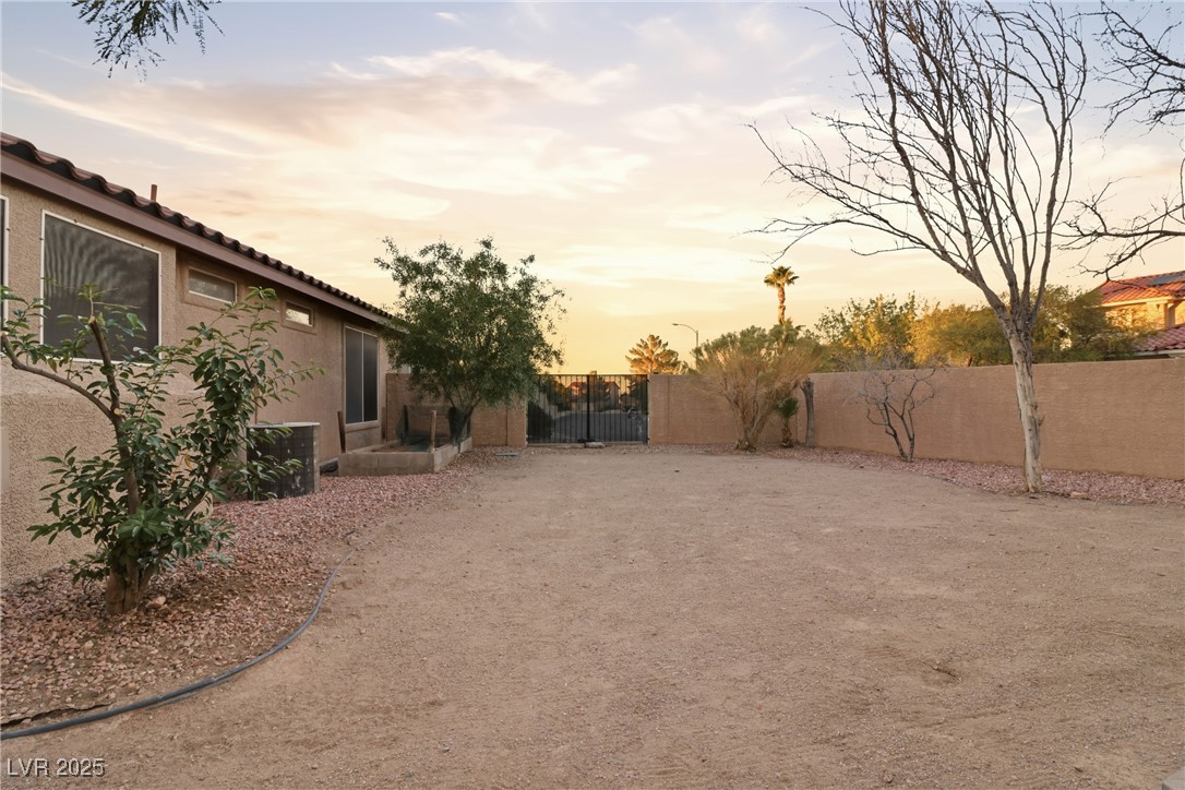 2973 Scenic Valley Way