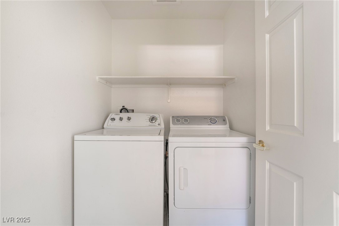 1570 Rusty Ridge Lane, Henderson, Nevada image 32