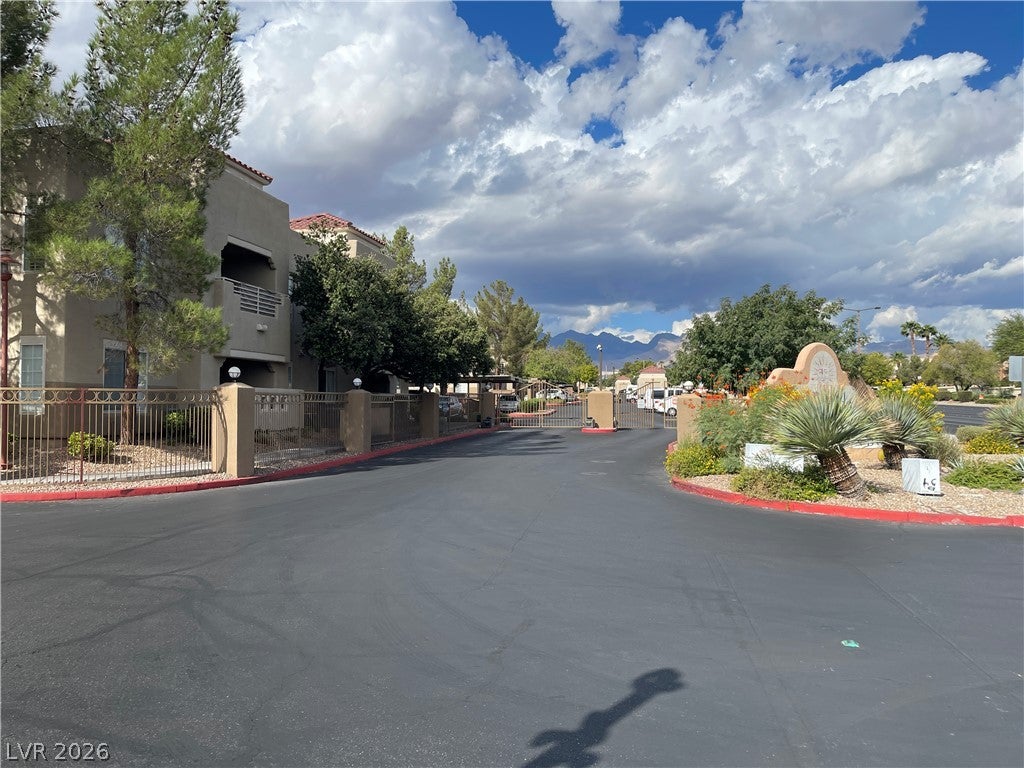 1908 High Valley Court 106