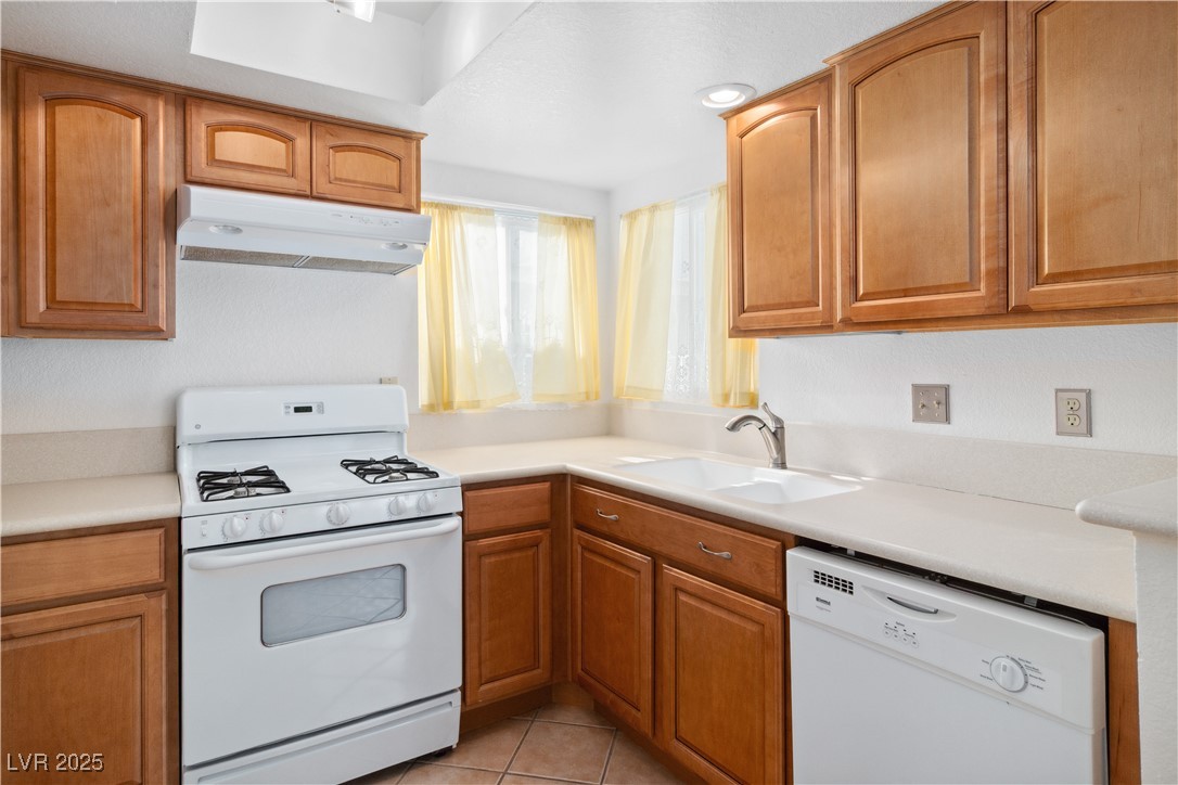 2146 High Dunes Lane, Laughlin, Nevada image 13