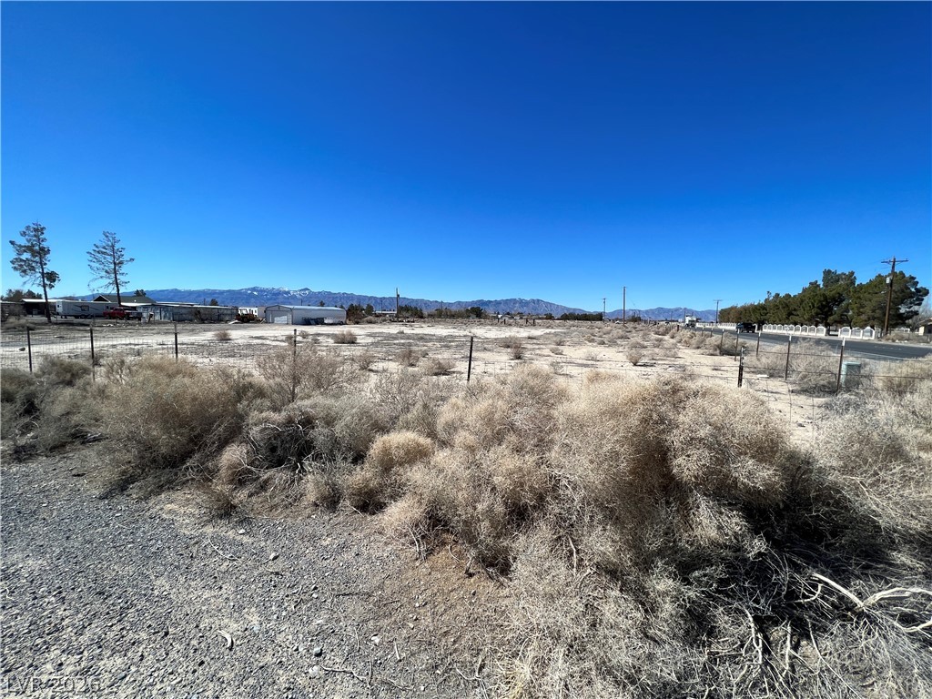 5080 S Sunland Avenue