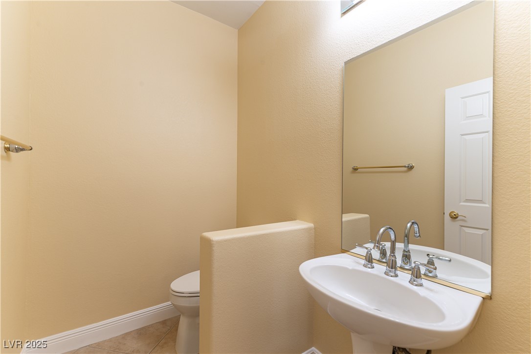 812 Eaglewood Drive, Las Vegas, Nevada image 11