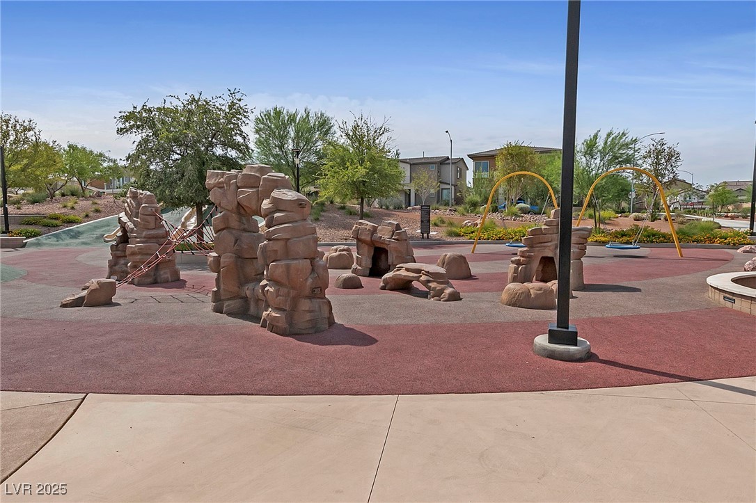 595 Beverly Pine Place, Henderson, Nevada image 37