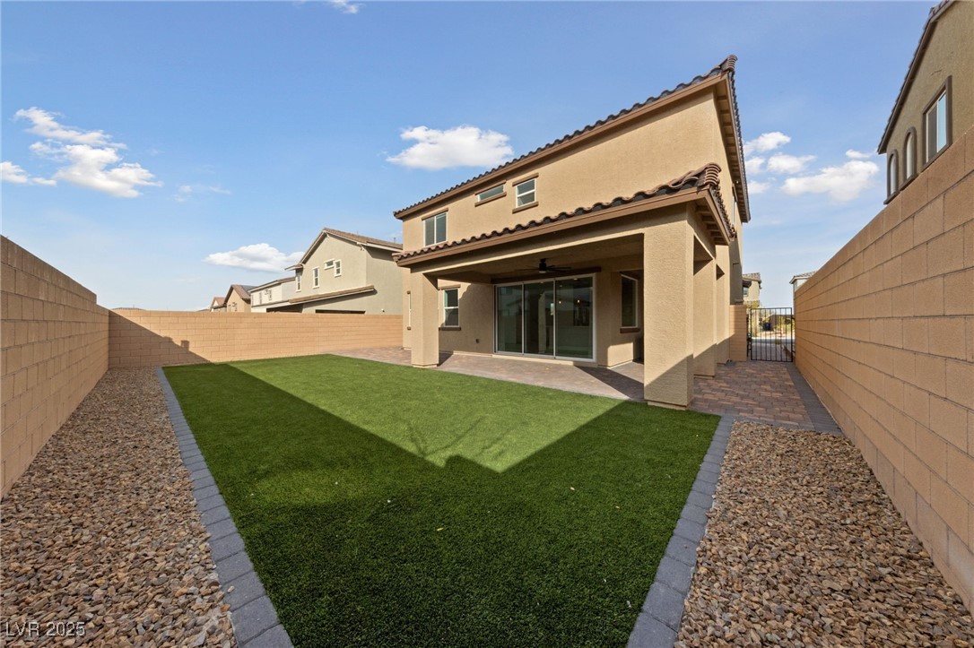 595 Beverly Pine Place, Henderson, Nevada image 28