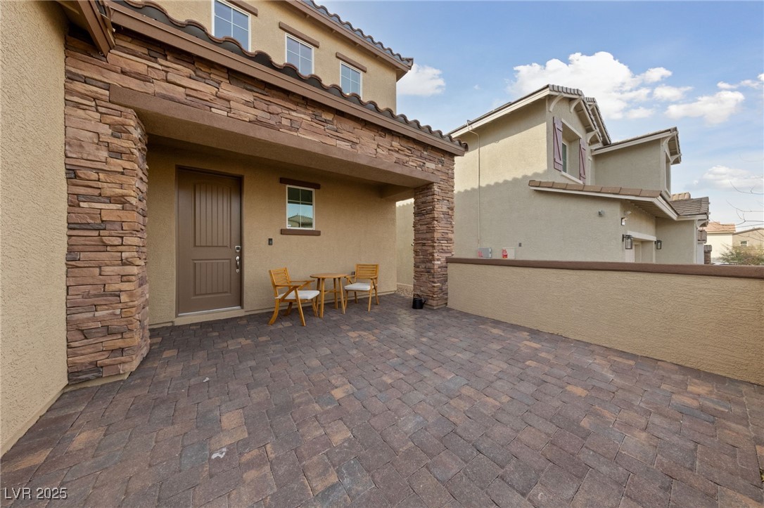 595 Beverly Pine Place, Henderson, Nevada image 3