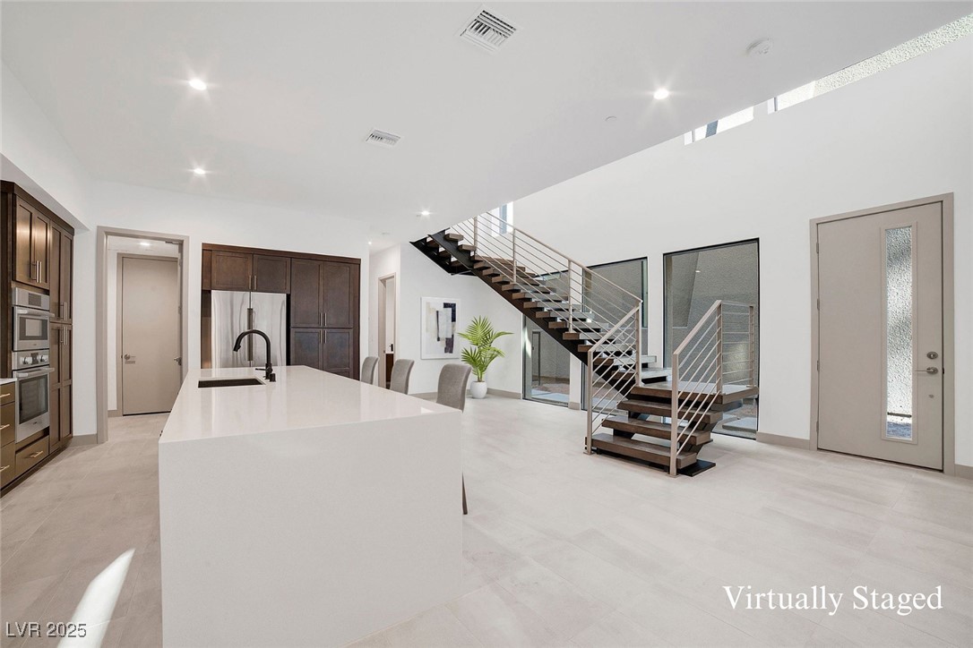 9 Promenade Isle Lane