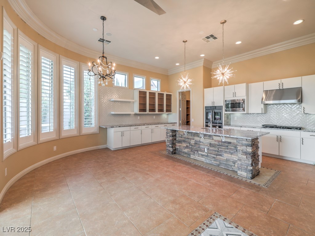 3 Pine Hollow Drive