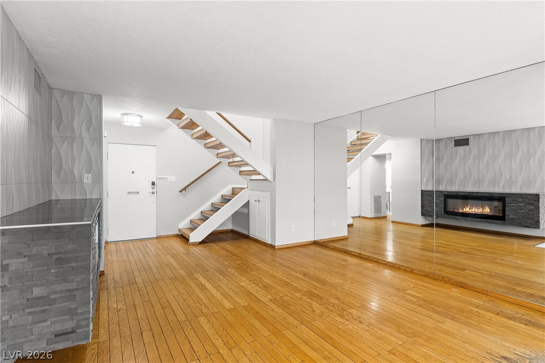 3078 El Camino Avenue