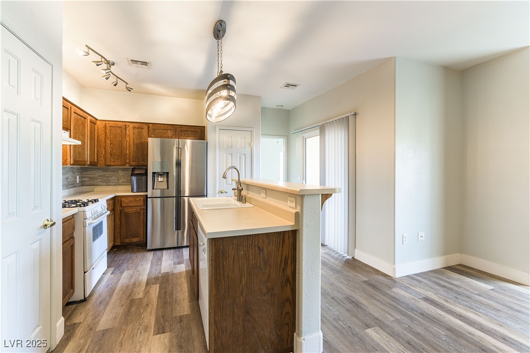 6328 Sandy Ridge Street #201, North Las Vegas, Nevada image 8