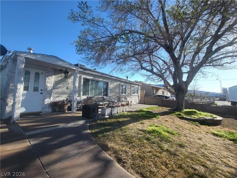 Homes For Sale - 13 Mallory Street<br/> Henderson, NV 89015