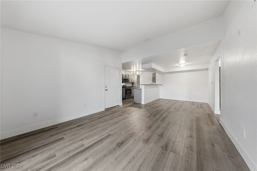 5055 W Hacienda Avenue 2016