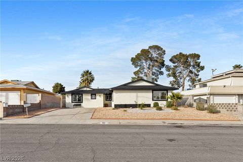 7112 Michael Collins Place Las Vegas NV 89145