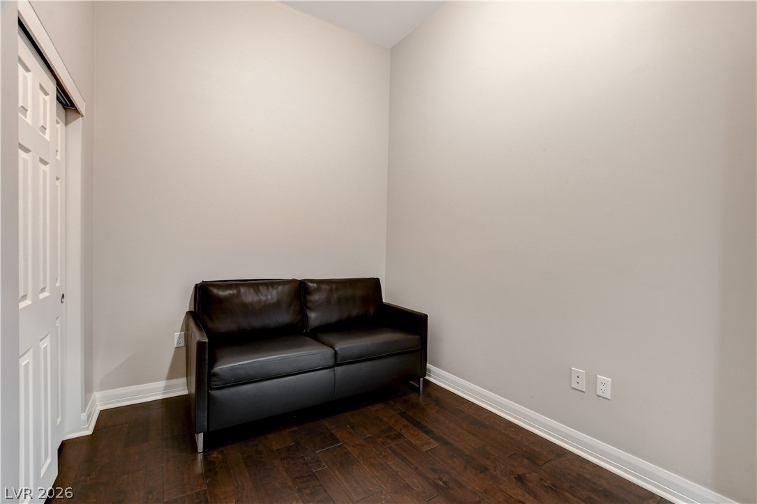 150 Las Vegas Boulevard 1205