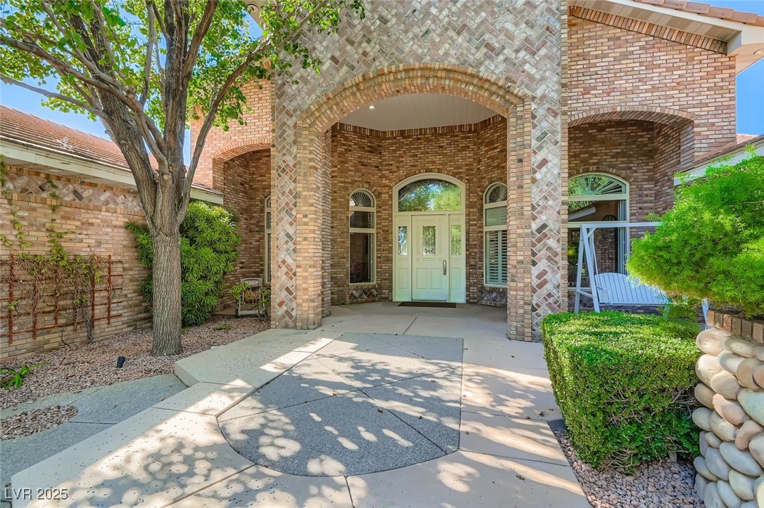 6661 N Rainbow Boulevard