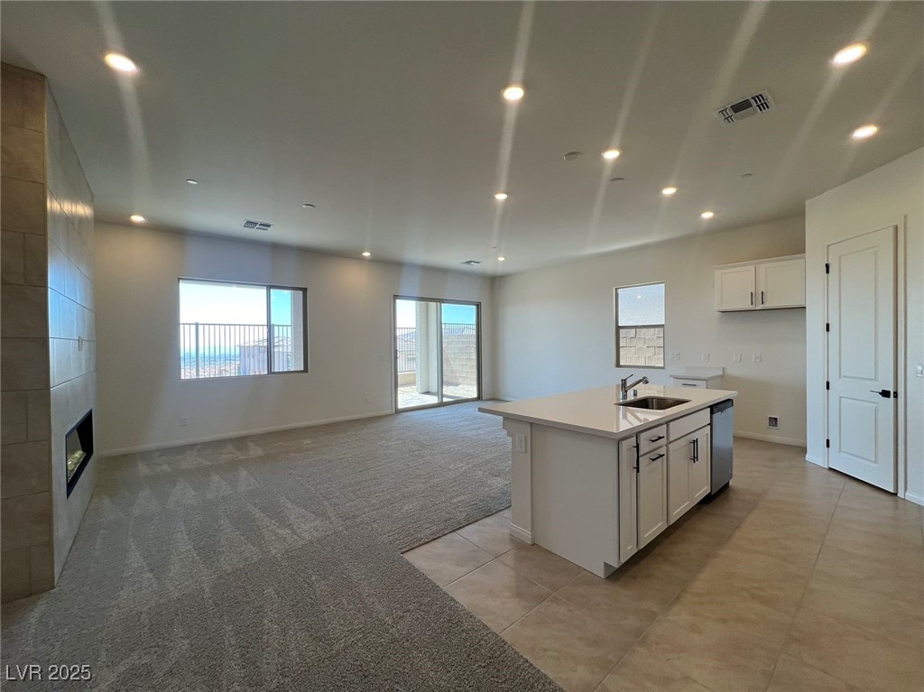 1554 Crowned Eagle Street