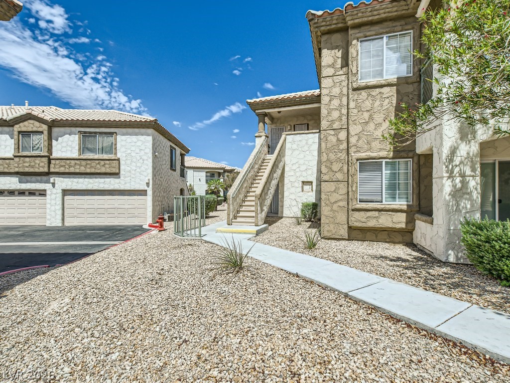 6905 Squaw Mountain Drive 204