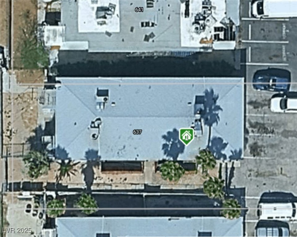 637 N 11th Street