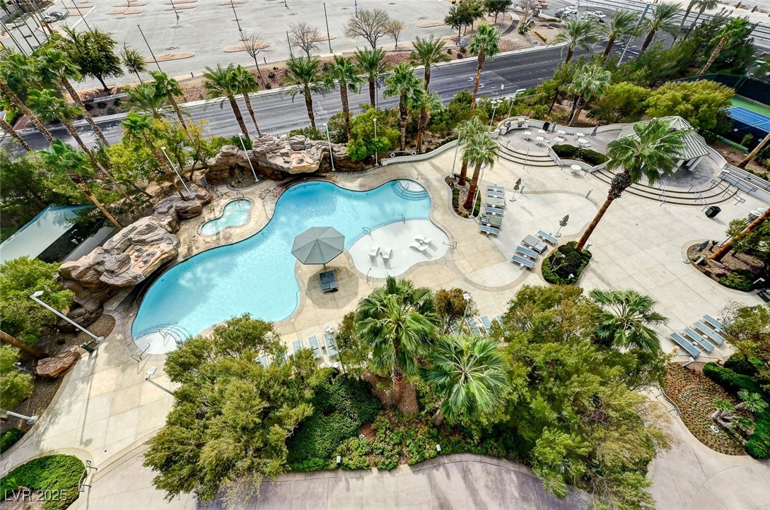 222 Karen Avenue 1503