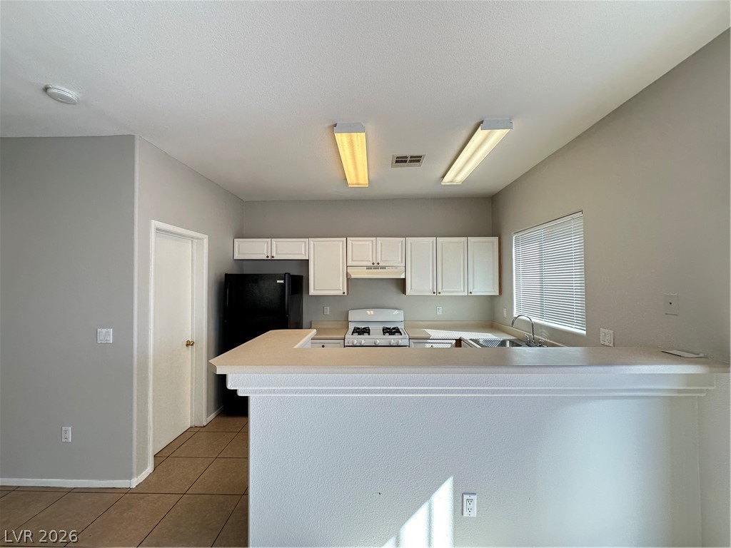 9312 Straw Hays Street 102