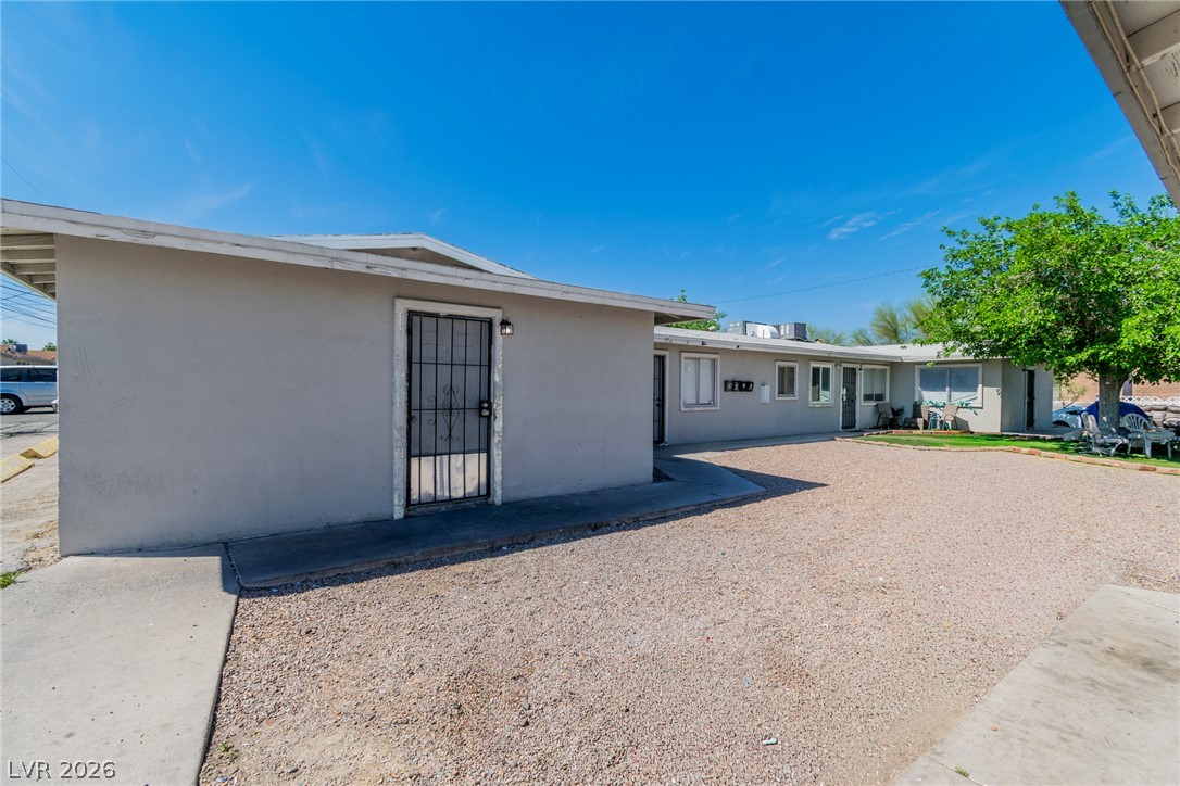 2508 E Mesquite Avenue