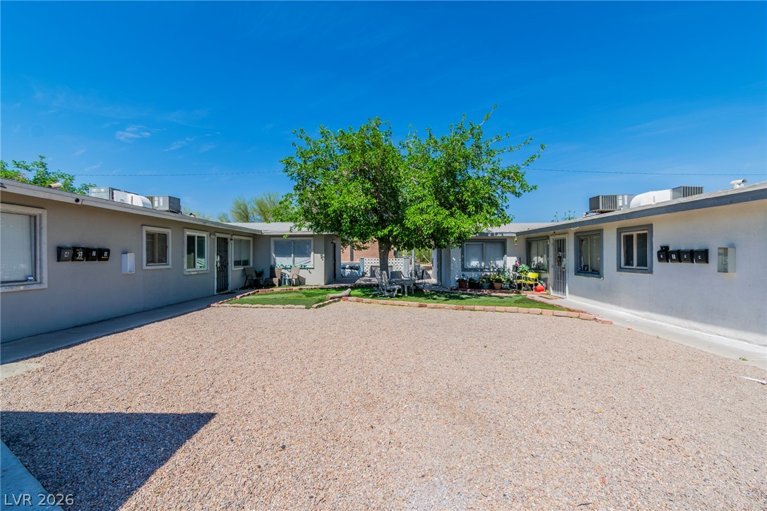 2508 E Mesquite Avenue