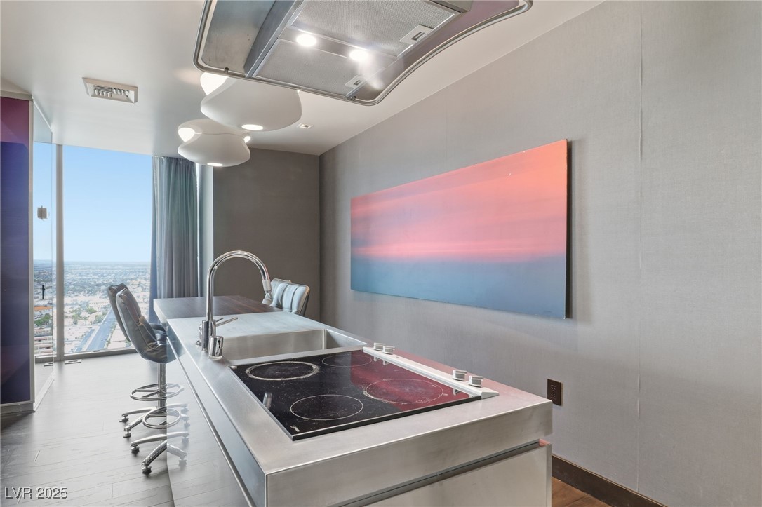 4381 W Flamingo Road 5101