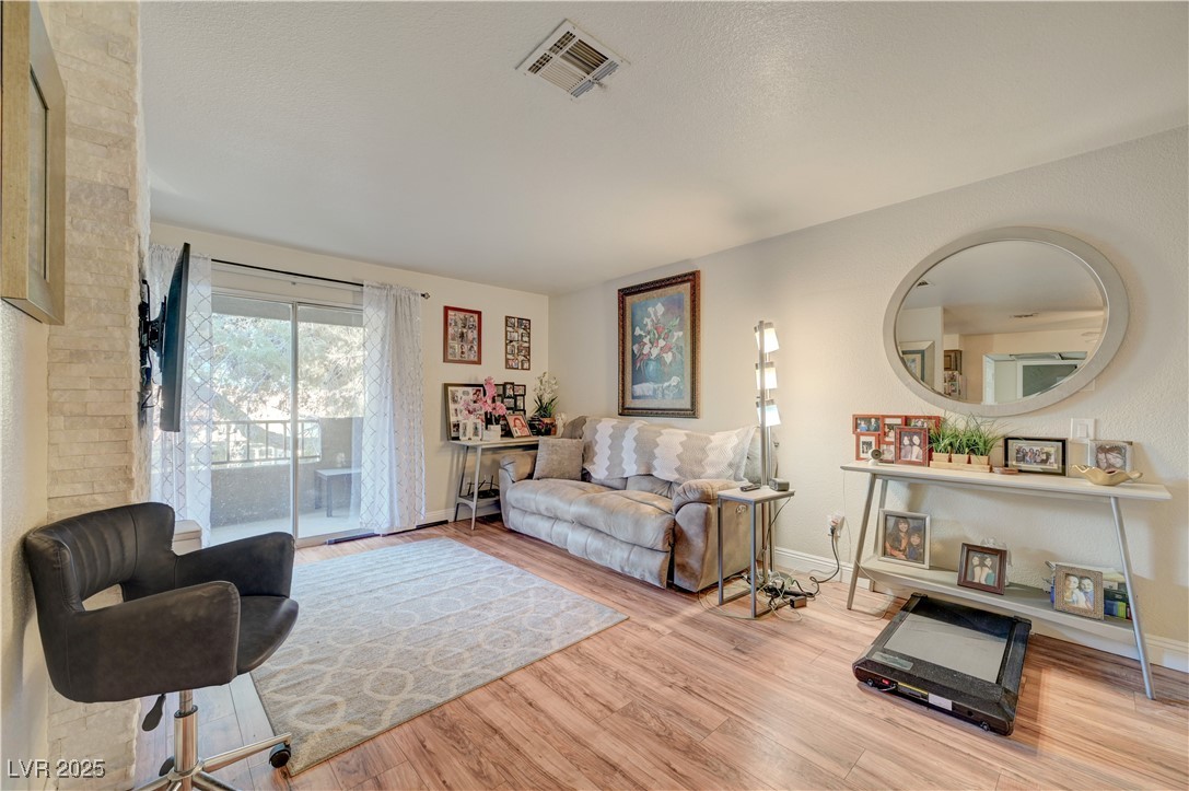 2606 S Durango Drive 281