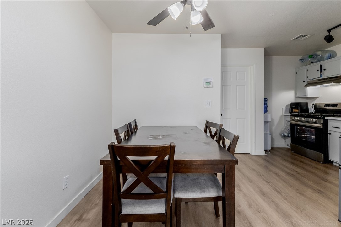 2122 Sleepy Court 2122