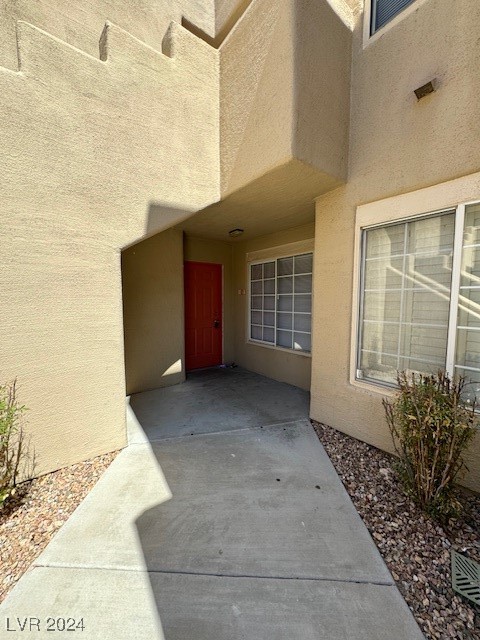 1909 Villa Palms Court 109