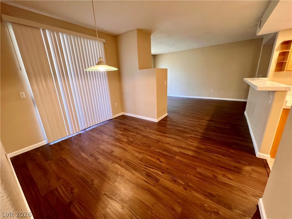 2325 Windmill Parkway 1813