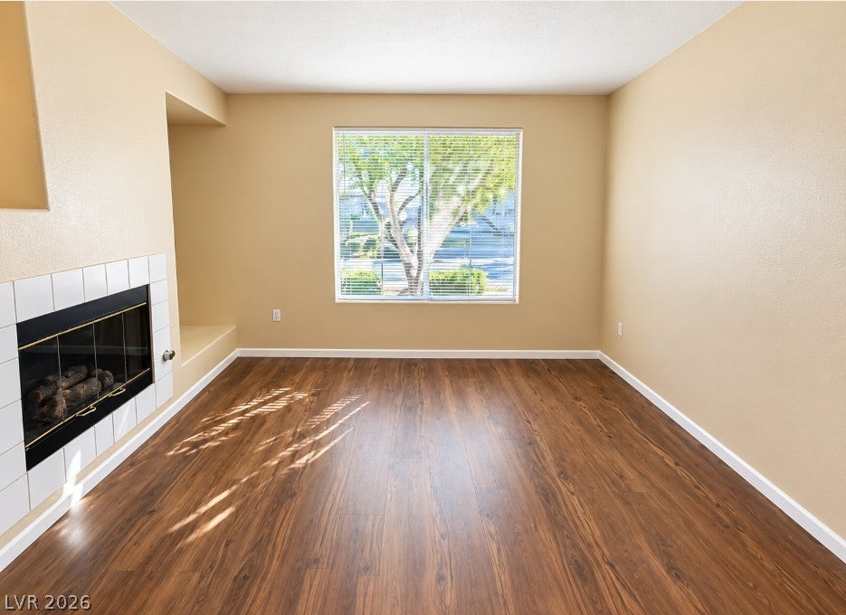 2325 Windmill Parkway 1813